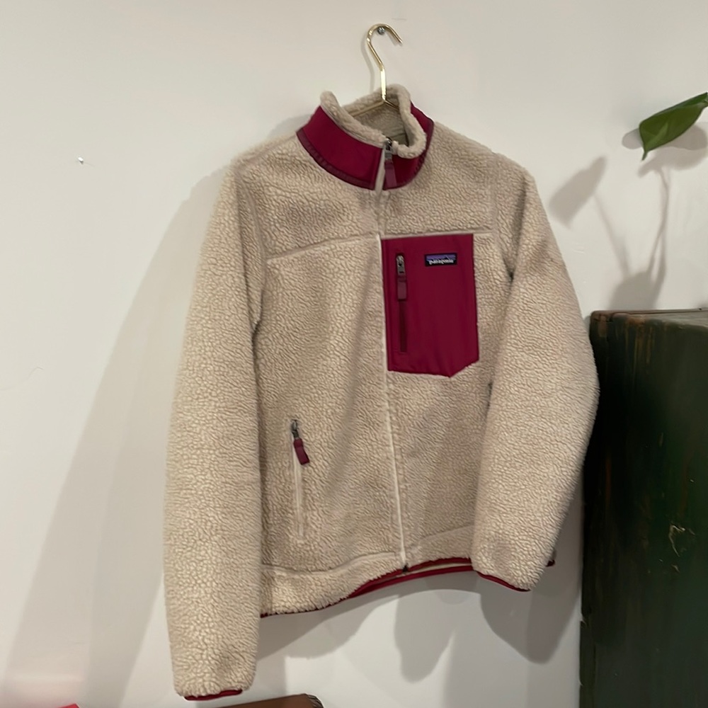 Patagonia Women’s Classic Retro-X Fleece Jacket
